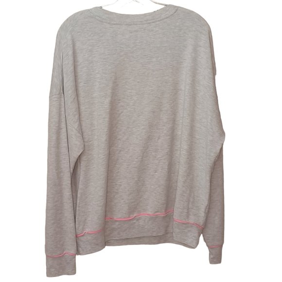 Disney Mickey And Minnie Mouse Shirt Size Large ✨Bundle Sale: 3/$25 or 5/$30✨ - Picture 4 of 6